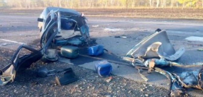 Водитель ВАЗа погиб в ДТП с фурой в Воронежской области