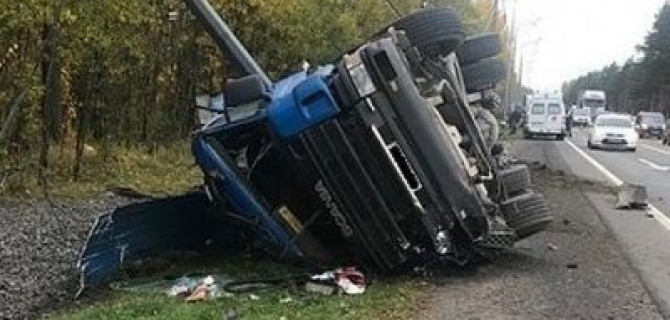 На трассе «Кола» в ДТП погиб человек