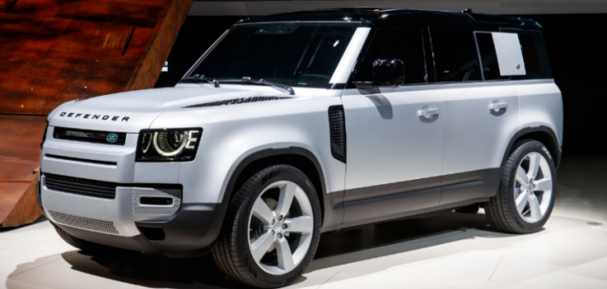 Известны сроки появления в России нового «Дефендера»