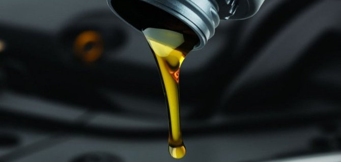 Как выбрать моторное масло для двигателя?