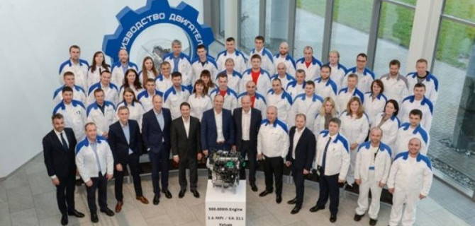 На российском заводе Volkswagen собран юбилейный двигатель