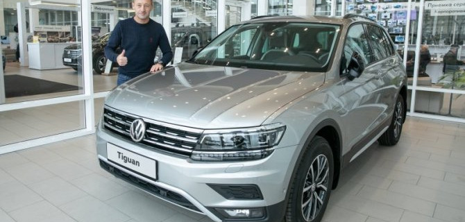 Легенда российского футбола Андрей Тихонов сделал себе подарок в Фольксваген Центре Лосиный Остров  