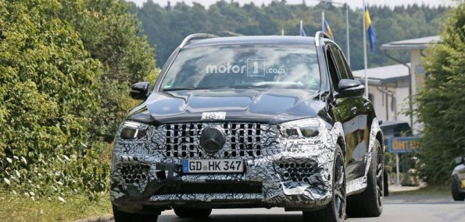 На «Нюрбургринге» заснят новый Mercedes-AMG GLE 63