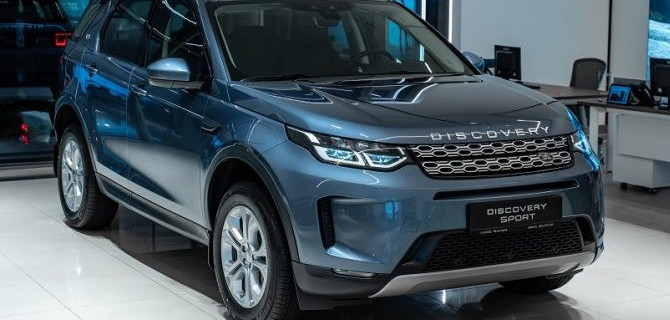 «АВИЛОН» представляет Новый Discovery Sport. Навстречу новым открытиям за рулем обновленной версии легендарного автомобиля.