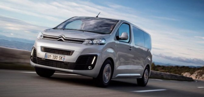 В России начались продажи полноприводных французских LCV