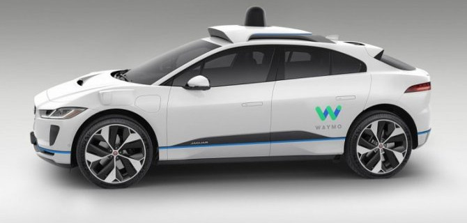 Беспилотники Waymo стали ездить без подстраховки