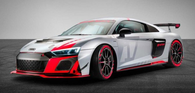 Обновлена гоночная модификация Audi R8