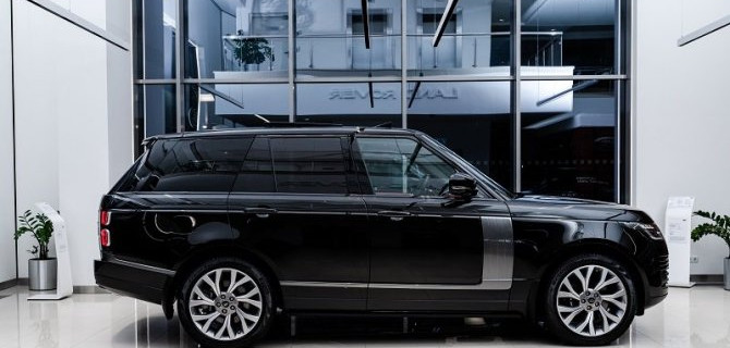 Land Rover за полцены в «АВИЛОН»: 50% сейчас, остальное через год!