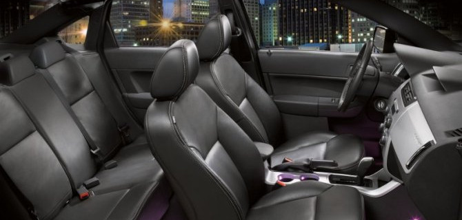 Ford запатентовал чувствительные к влаге кресла, которые сами сушатся