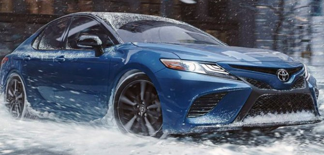 Toyota Camry стала полноприводной