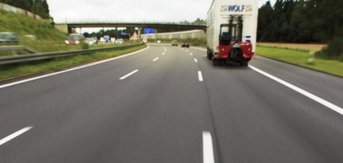 Тише едешь — чище будет: в Нидерландах снизят скорость ради экологии