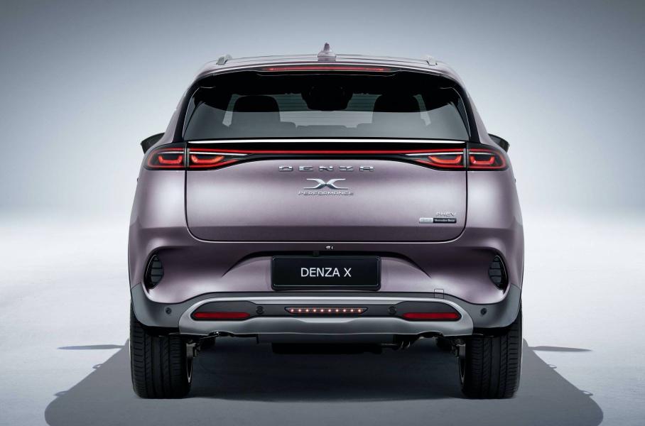 Фирма BYD показала новый кроссовер бид 2