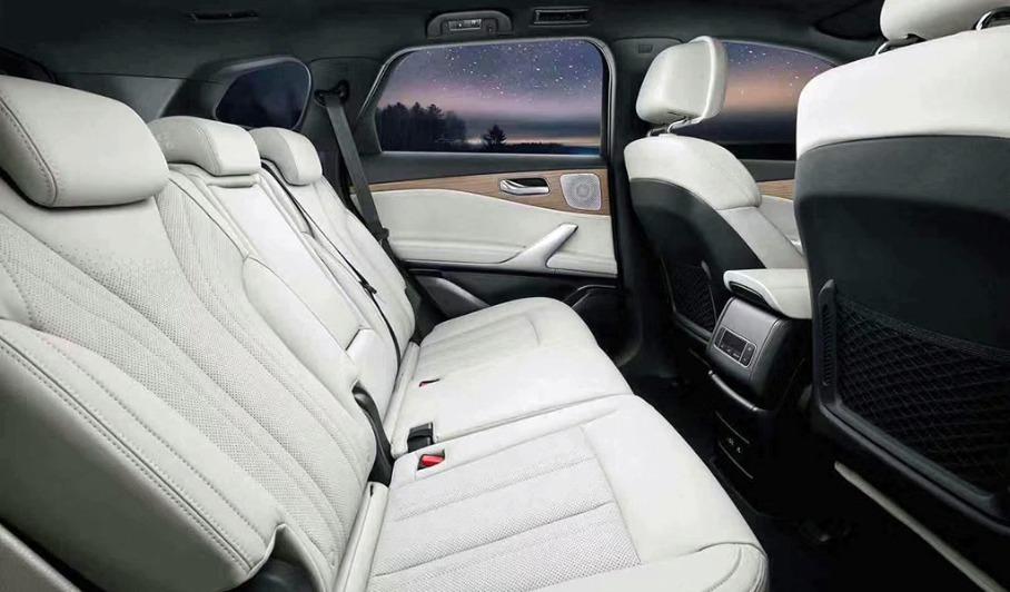 Фирма BYD показала новый кроссовер бид 4