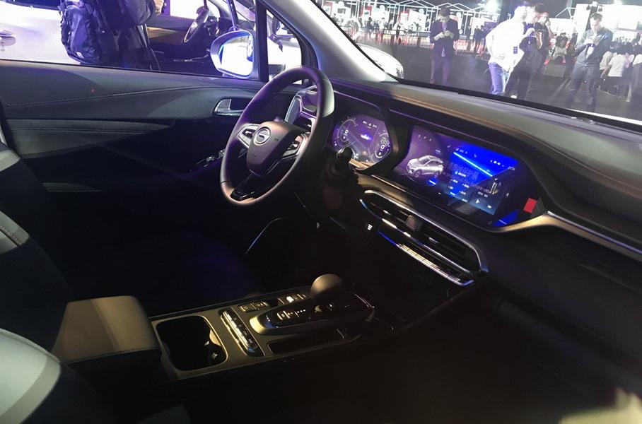 В Китае создан сверхэкономичный кроссовер гак 2