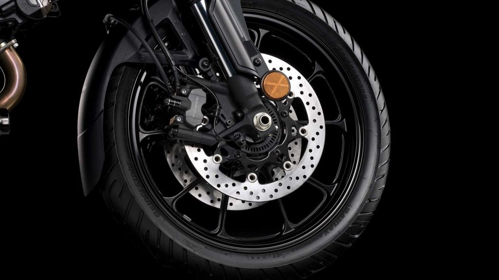 Представлен новый и полностью переденный Suzuki V-Strom суза 4