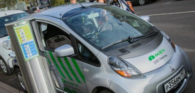 В Москве электромобили освободили от транспортного налога