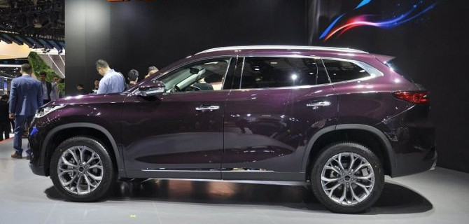 Стало известно, когда в России появится премиальный кроссовер от Chery