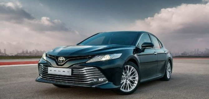 Какие автомобили D-класса популярны в России