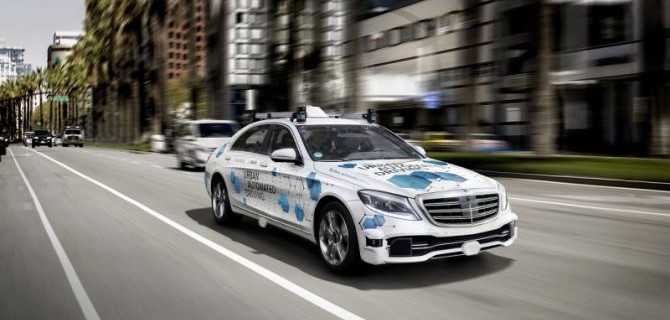 Mercedes-Benz начал тесты своих беспилотных такси