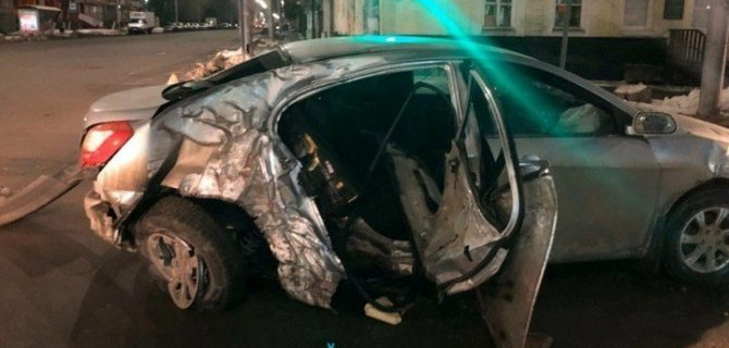 В Саратове по вине пьяного водителя погиб человек