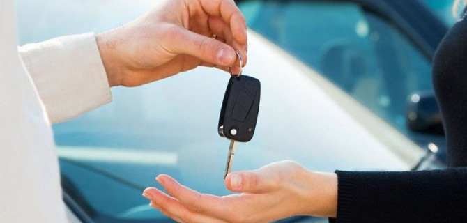 В России скоро введут электронные договоры купли-продажи автомобилей