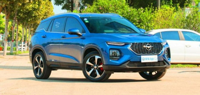 Китайский аналог Hyundai Santa Fe стал гибридным