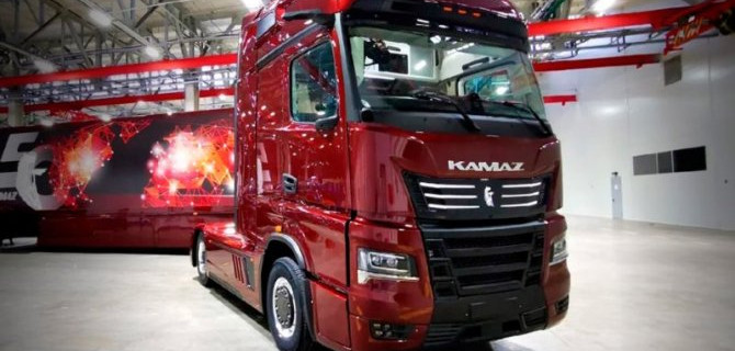 «КамАЗ» показал грузовик будущего