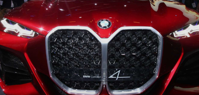 Легендарные огромные решетки радиатора BMW могут стать ещё больше