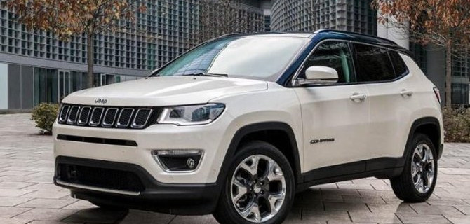 "Джипы" теперь можно арендовать по подписке - но ездить из Москвы в Россию на них нельзя