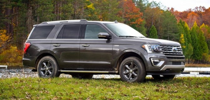 Ford Expedition получил модификацию с повышенной проходимостью