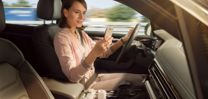 Фирма Bosch создала систему контроля ситуации в автомобиле