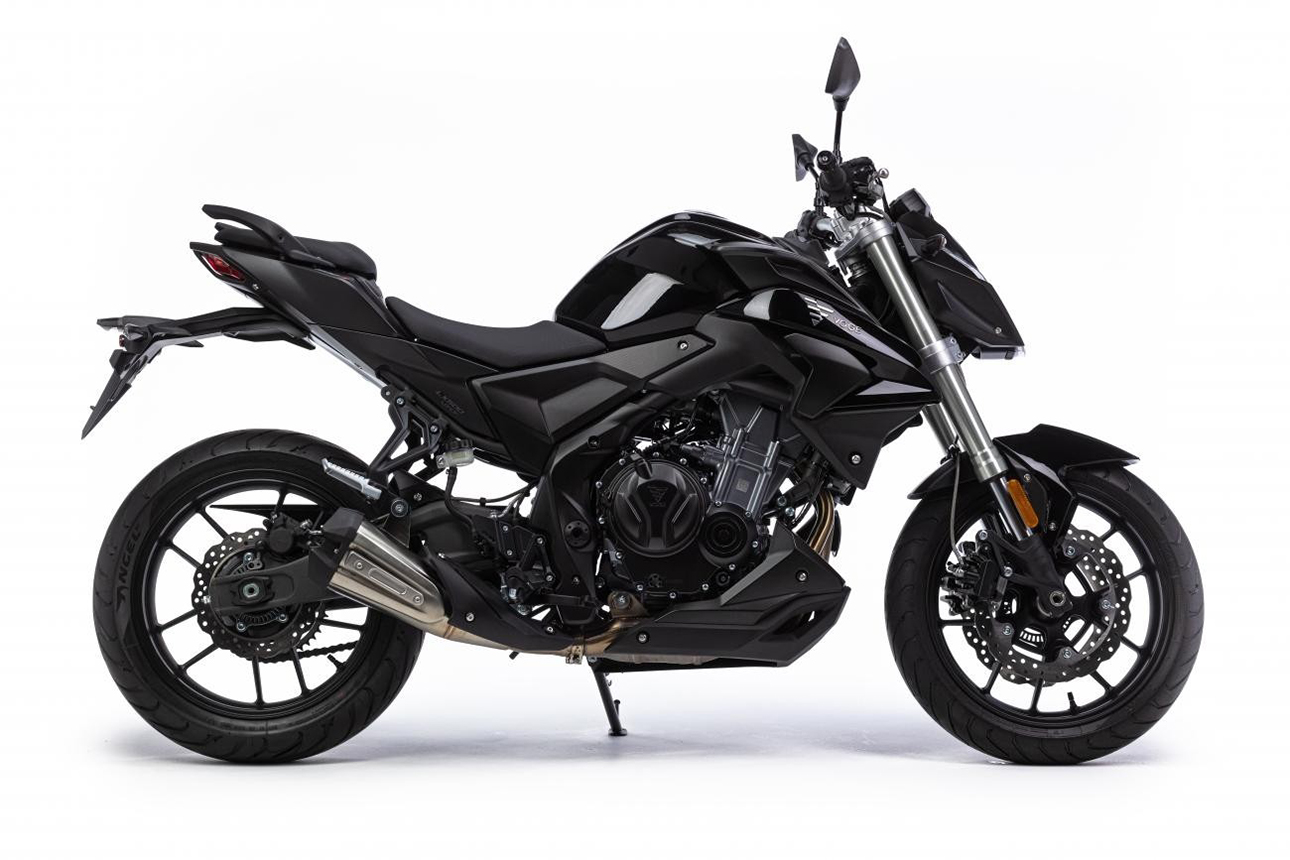 В России начались продажи премиальных китайских мотоциклов воге 4