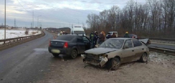 Пять человек пострадали в ДТП под Ижевском