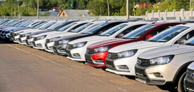 В Минпромторге прогнозируют снижение продаж новых автомобилей