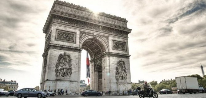 Франция увеличит налоги на неэкономичные автомобили