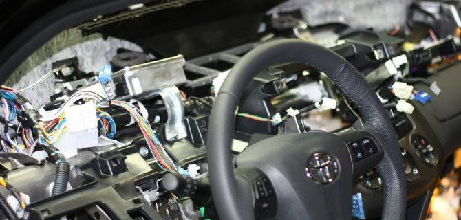 Ставим сигнализацию и устанавливаем фаркоп у специалистов