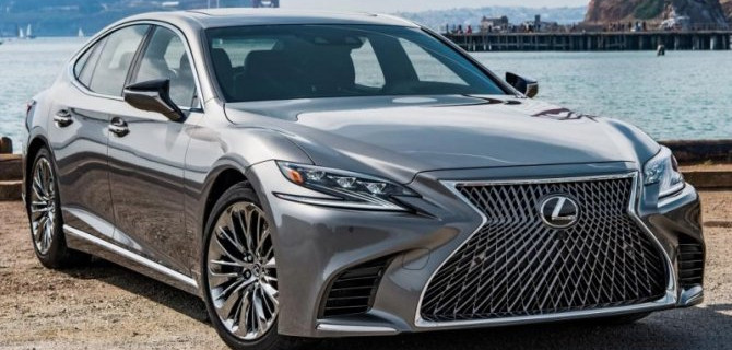 В лидерах – седаны Lexus