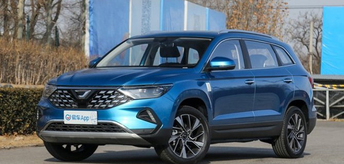 Кроссовер Jetta VS7: много машины за немного денег