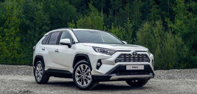 Российские продажи Toyota RAV4 стали рекордными