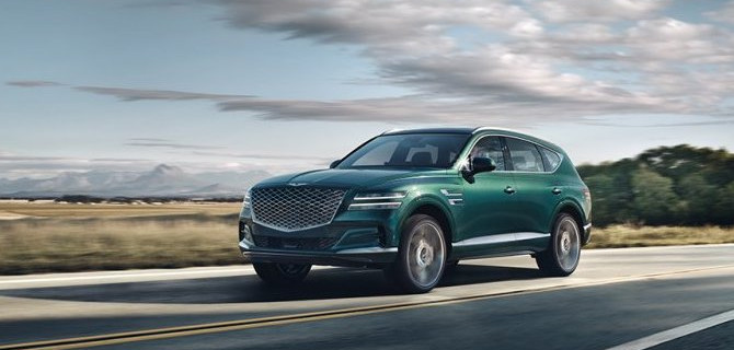 Genesis представил первый премиальный кроссовер GV80 в Сеуле.