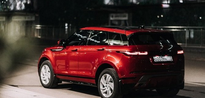 Range Rover Evoque от 2 521 000 рублей в «АВИЛОН»
