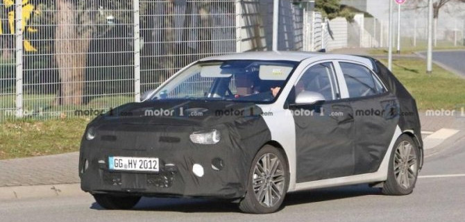 KIA Rio: рестайлинг семейства продолжается