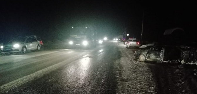В Екатеринбурге в ДТП погиб 18-летний водитель