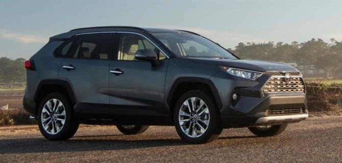 Toyota RAV4 пересдала «Лосиный тест»