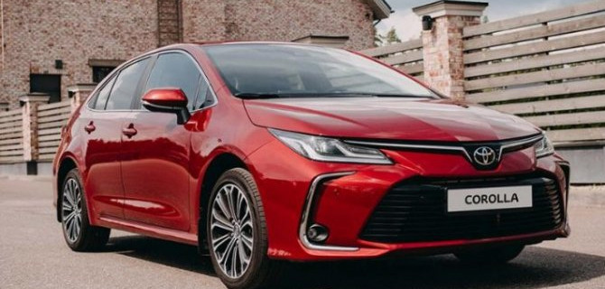 В России начался приём заказов на новую Toyota Corolla