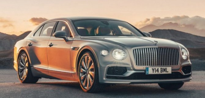 Начались поставки обновлённого Bentley Flying Spur
