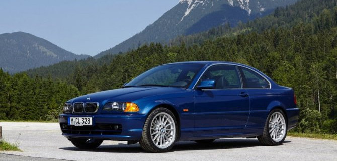 BMW отзывает старые седаны 