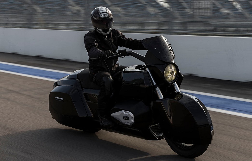 Стало известно, когда начнётся выпуск мотоциклов Aurus аурус 1