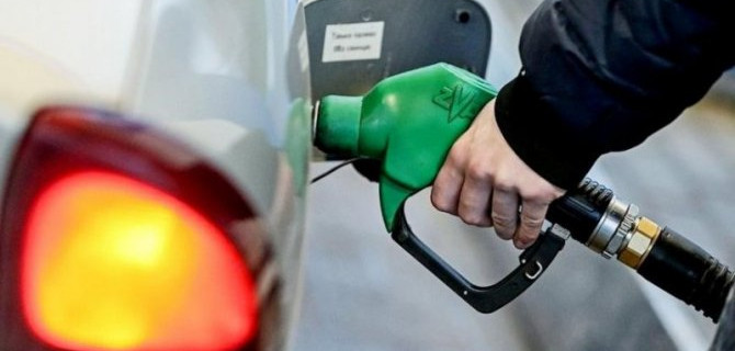 На российских АЗС снижается доля «палёного» горючего