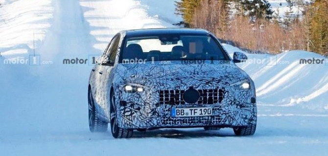 Началось тестирование нового седана Mercedes-AMG